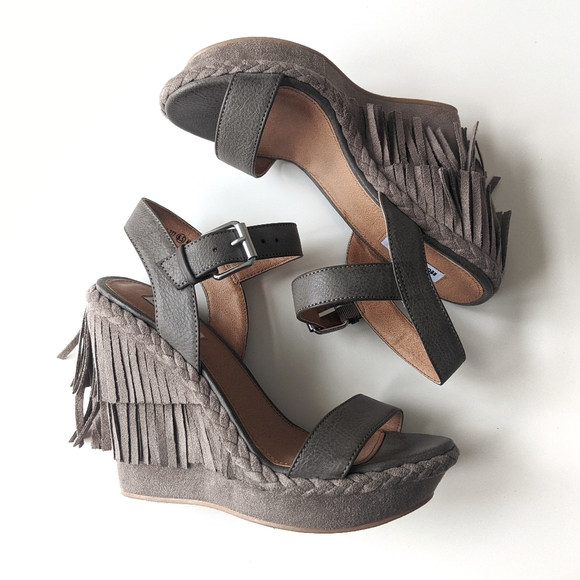 Not Rated Shoes - Like New Faux Suede Wedge Sandals w/fringe